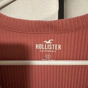 Hollister size small long sleeve shirt.